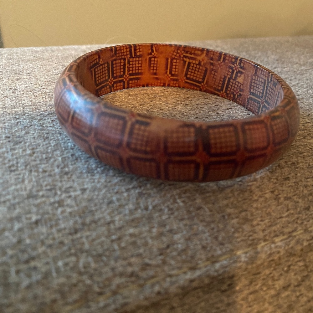 Brown bangle